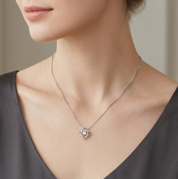 Kinetic Knot 925 Sterling Silver Necklace