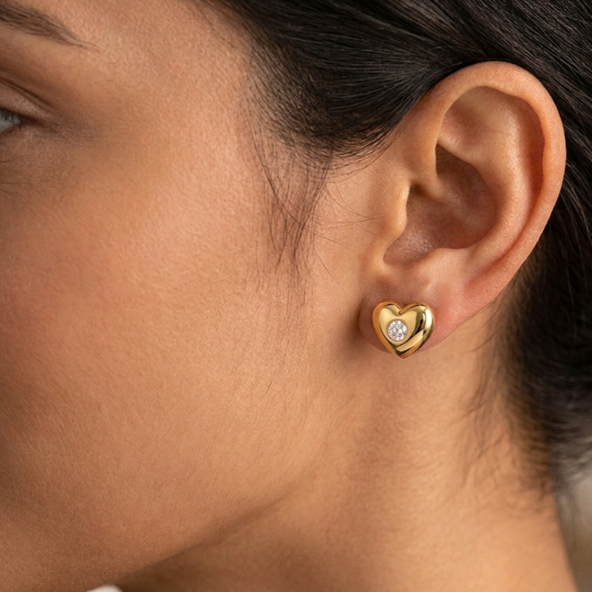 18Kt Gold Plated Domed Heart Studds
