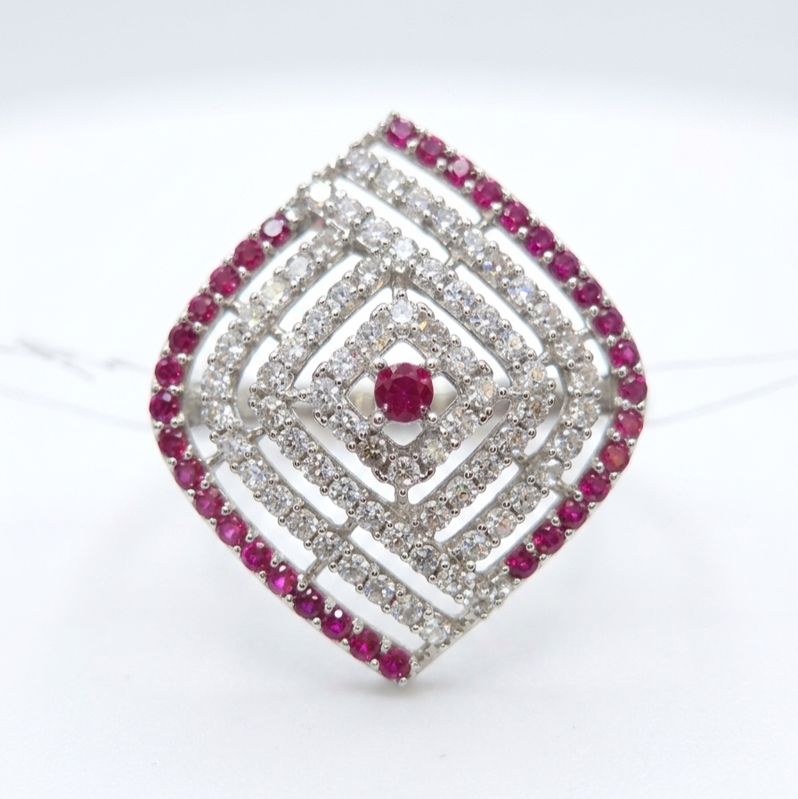 Meridian Halo 925 Silver Luxury Cocktail Ring
